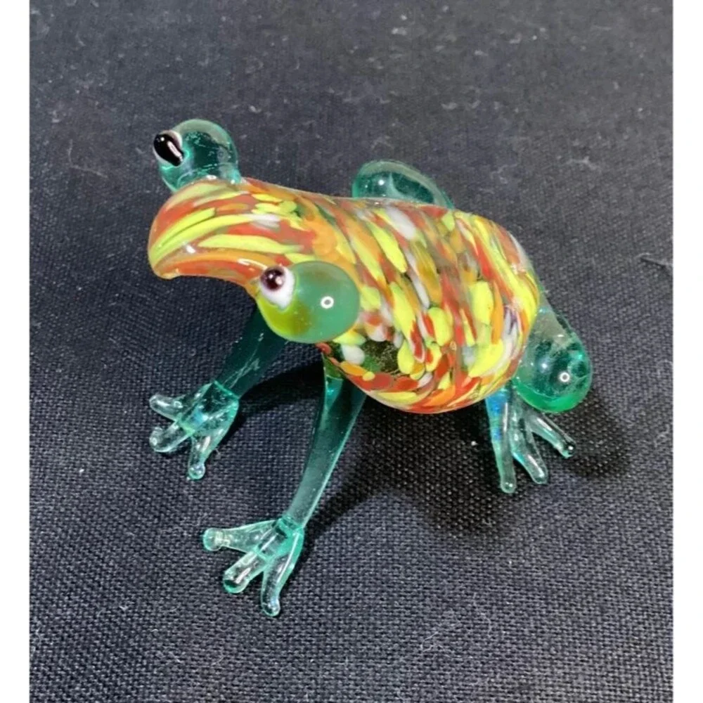 Cute Hand Blown Speckled Glass Frog Wind Sitter Paperweight
